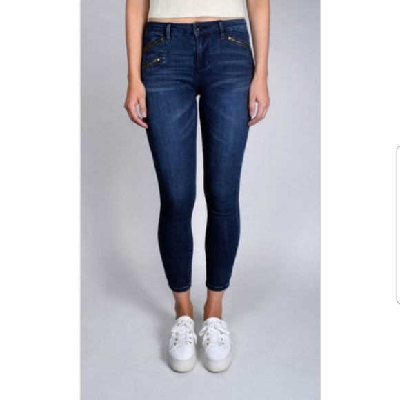 Vanilla Star Denim - SOLD [HP] Ray Ankle Mid Rise Zippers Skinny Jeans